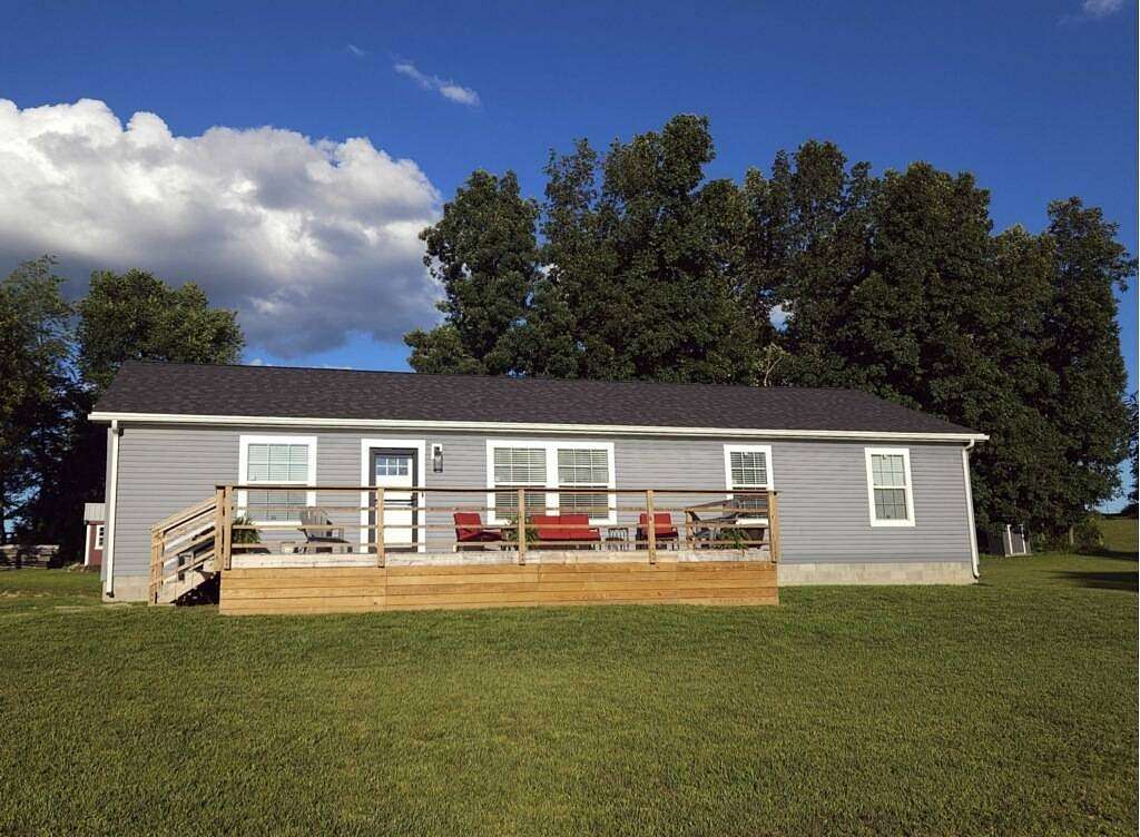 5 Acres of Land with Home for Sale in Jackson, Ohio