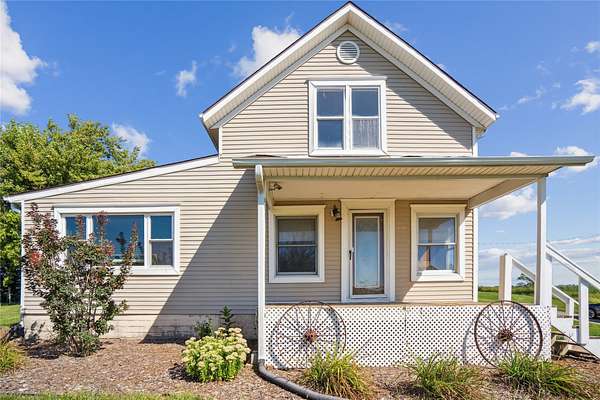 1.7 Acres of Residential Land with Home for Sale in Newton, Iowa