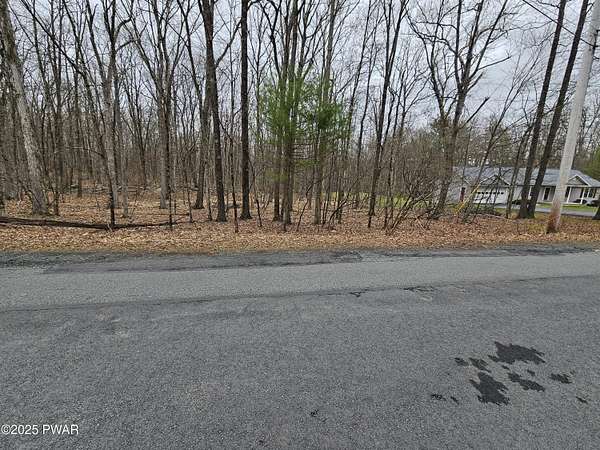 1.18 Acres of Residential Land for Sale in Hawley, Pennsylvania