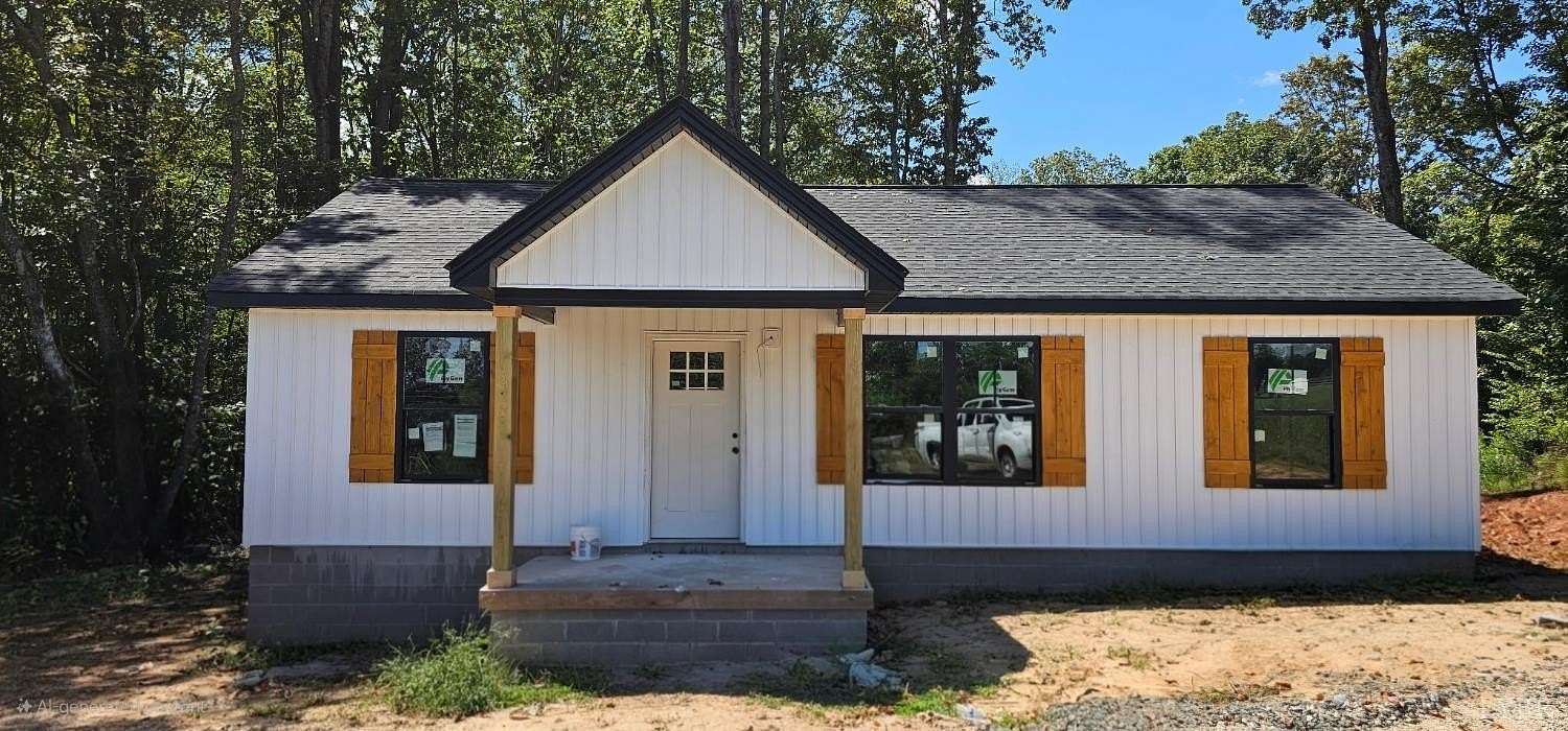 2 Acres of Residential Land with Home for Sale in Monroe, Virginia