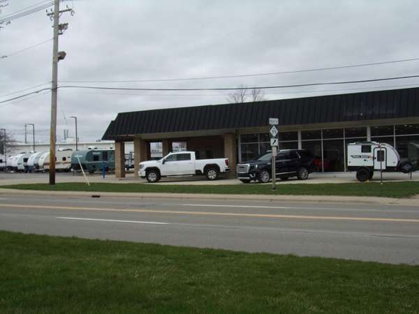 1.19 Acres of Improved Commercial Land for Sale in Hillsdale, Michigan