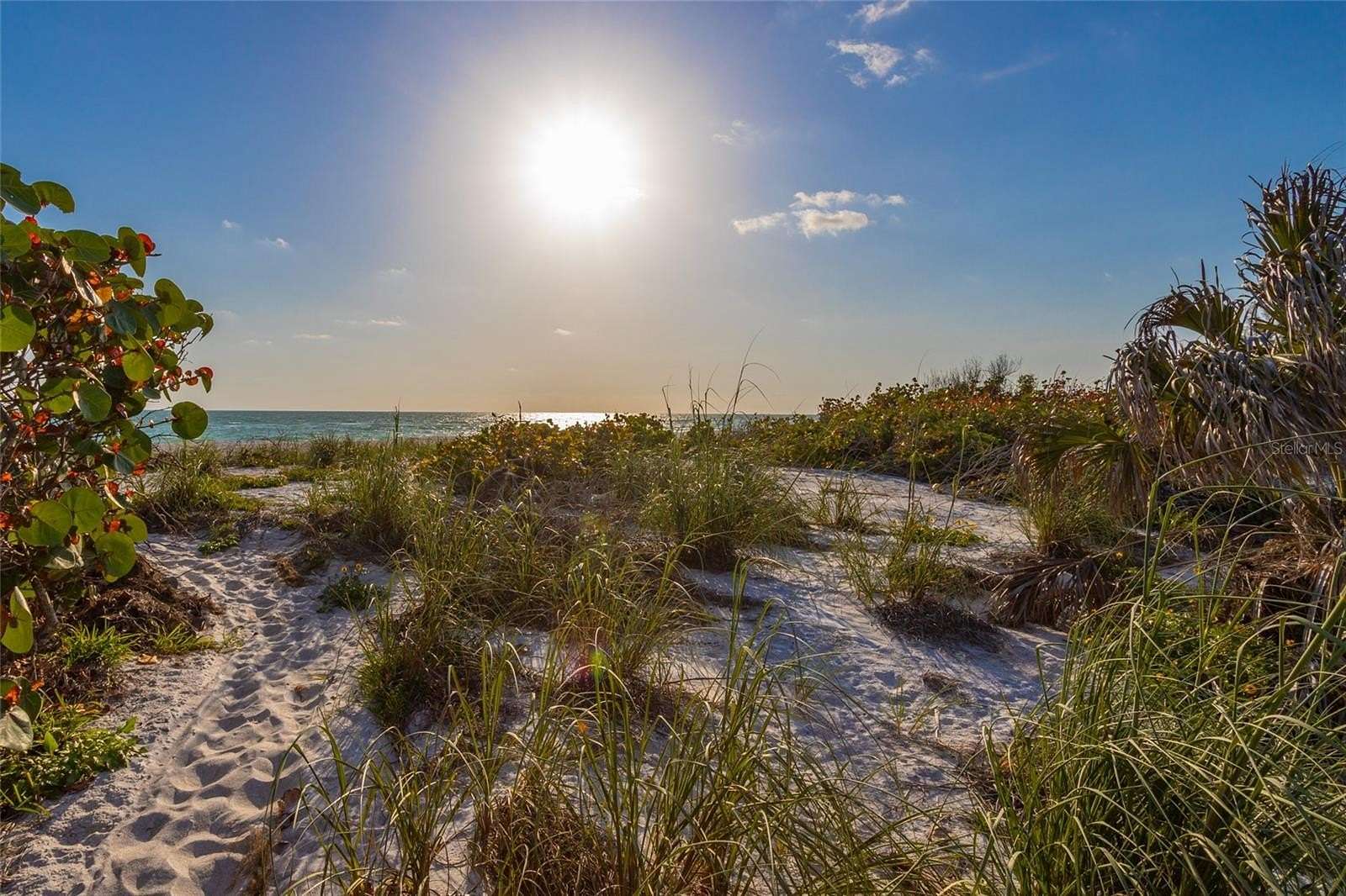 0.41 Acres of Residential Land for Sale in Longboat Key, Florida