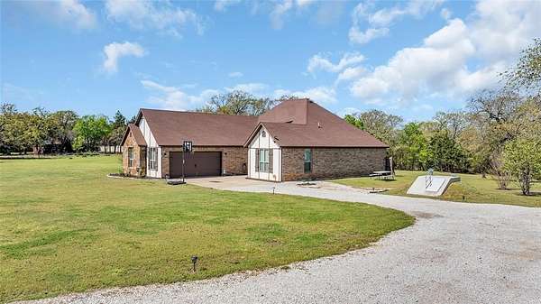 2.76 Acres of Residential Land with Home for Sale in Healdton, Oklahoma