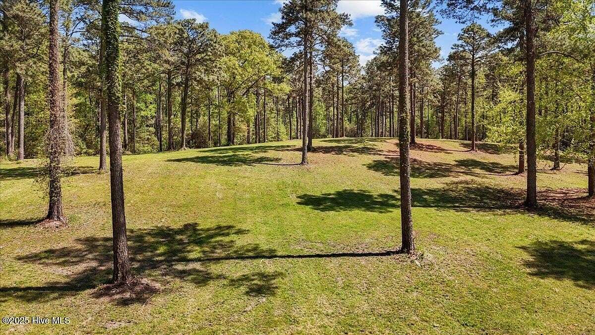 18 Acres of Agricultural Land for Sale in Southern Pines, North Carolina