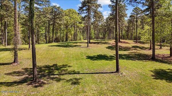 18 Acres of Agricultural Land for Sale in Southern Pines, North Carolina