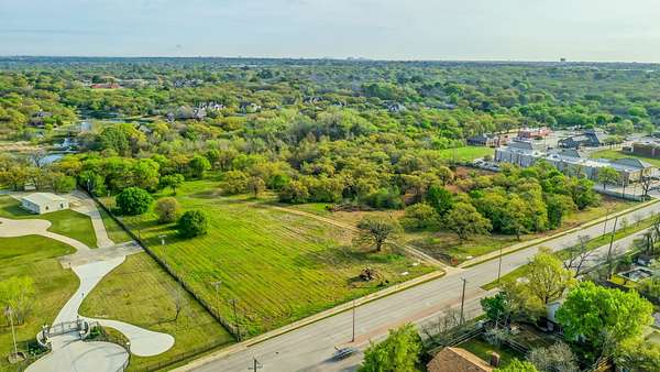 1.72 Acres of Residential Land for Sale in Arlington, Texas