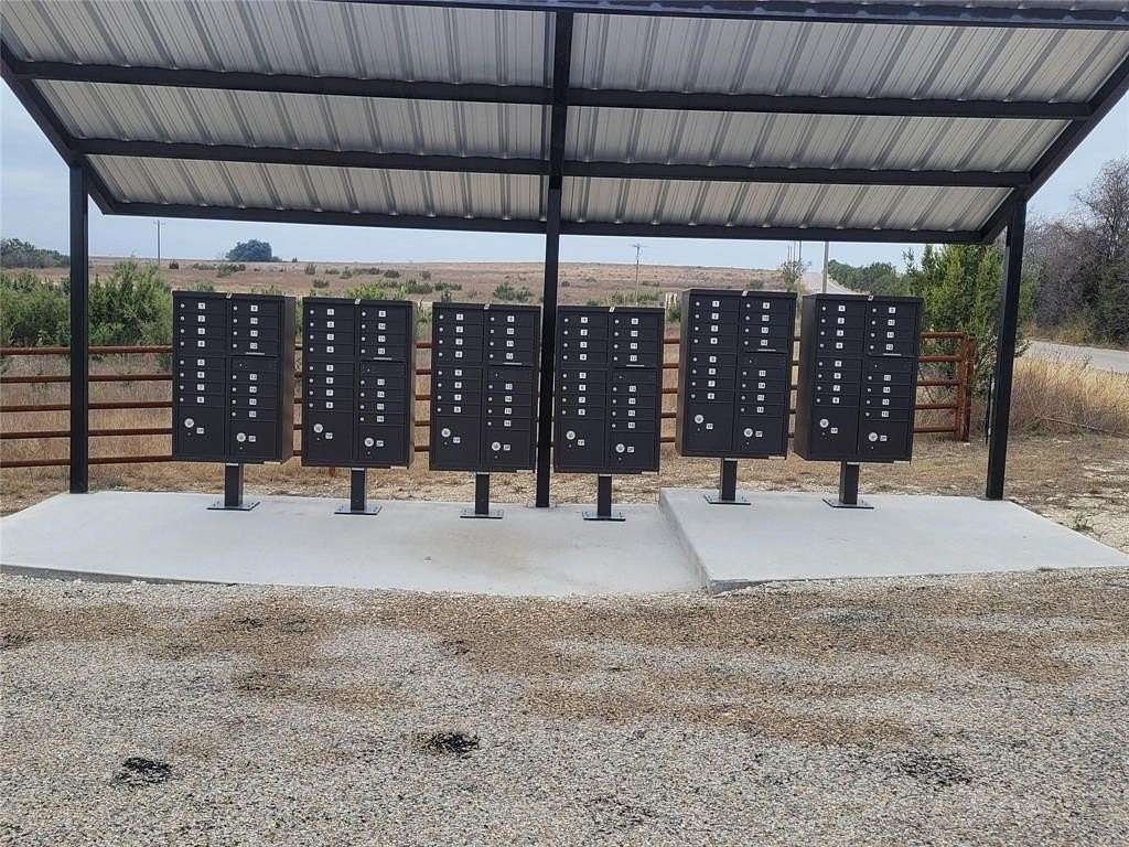 2.16 Acres of Residential Land for Sale in Stephenville, Texas