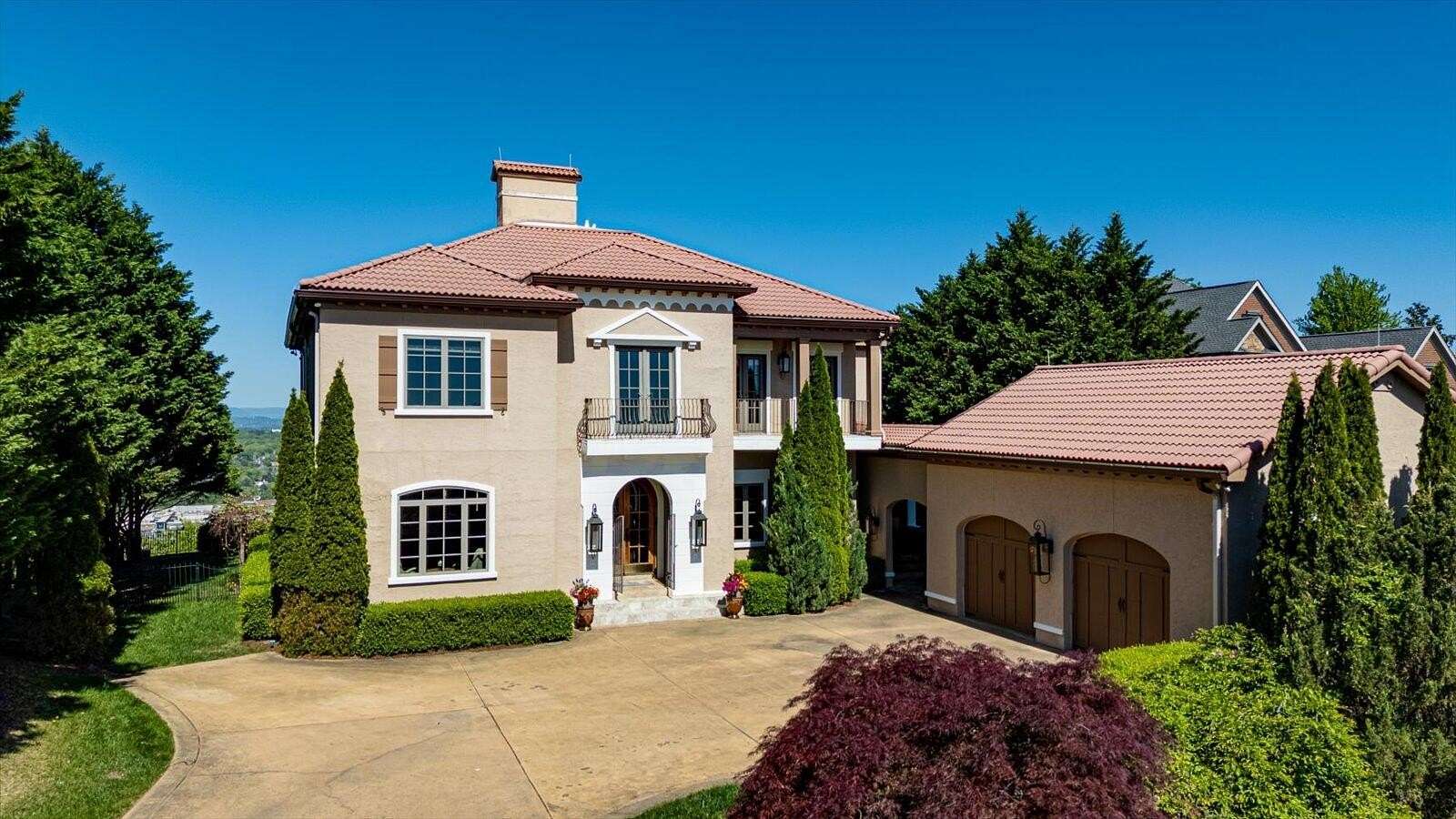 3 Acres of Residential Land with Home for Sale in Ooltewah, Tennessee