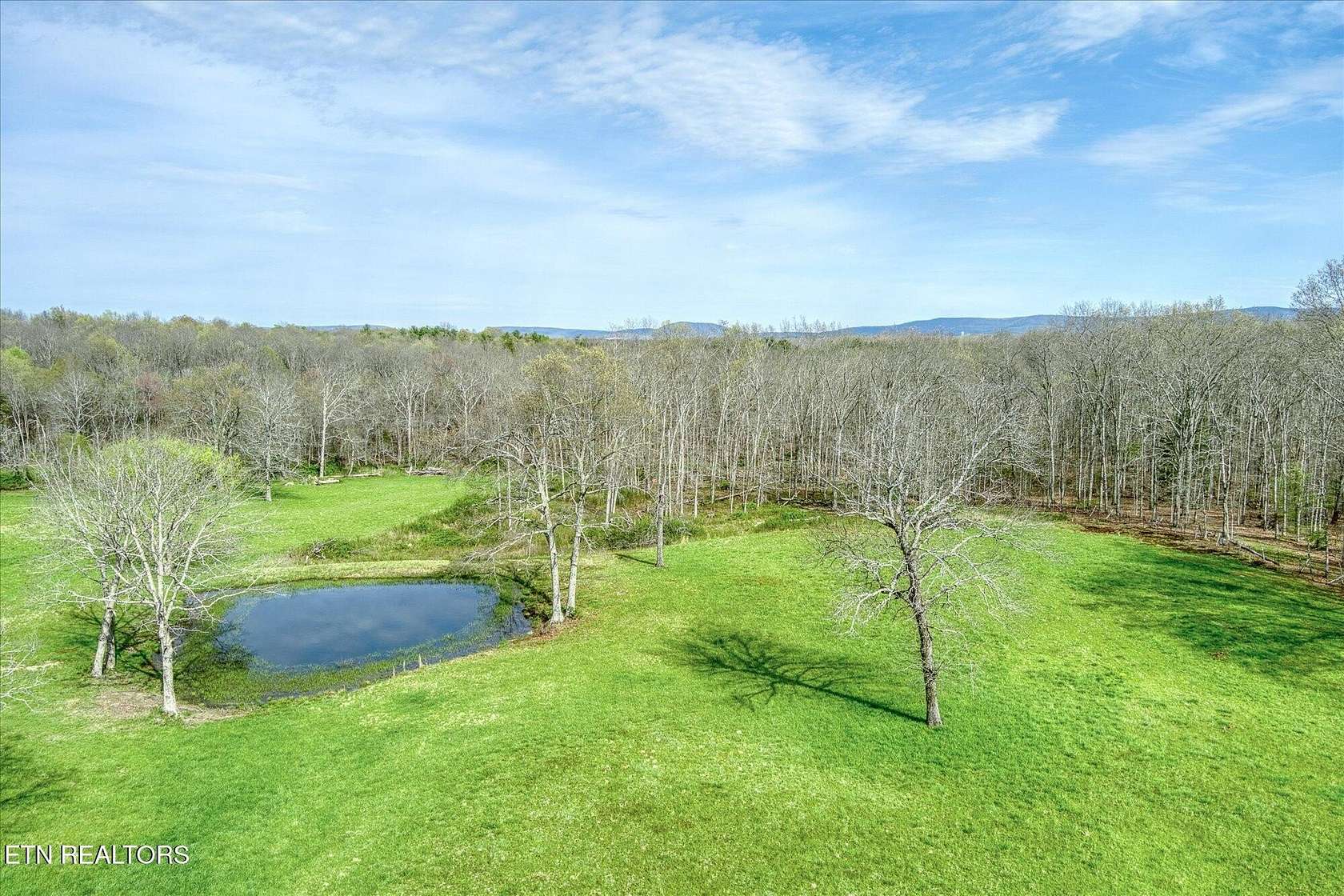 32 Acres of Land for Sale in Crossville, Tennessee