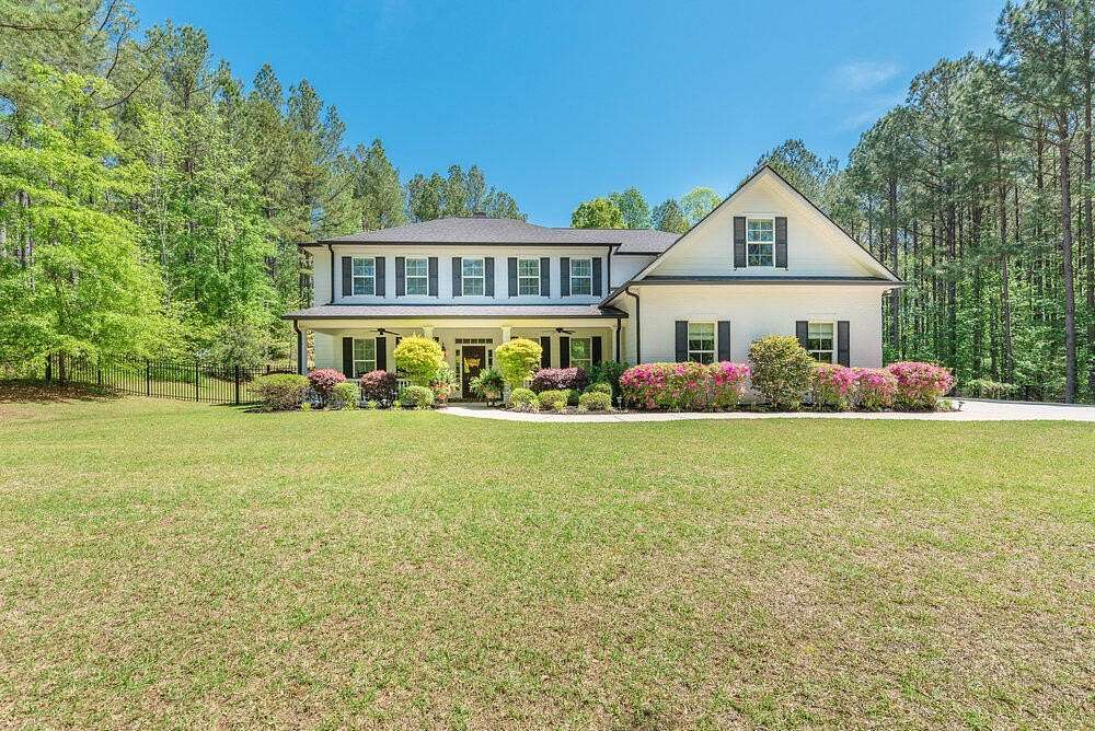 2.5 Acres of Residential Land with Home for Sale in Appling, Georgia