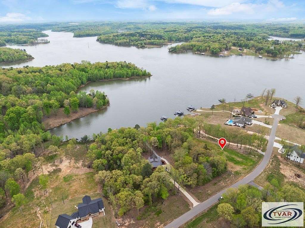 1.32 Acres of Residential Land for Sale in Huntingdon, Tennessee