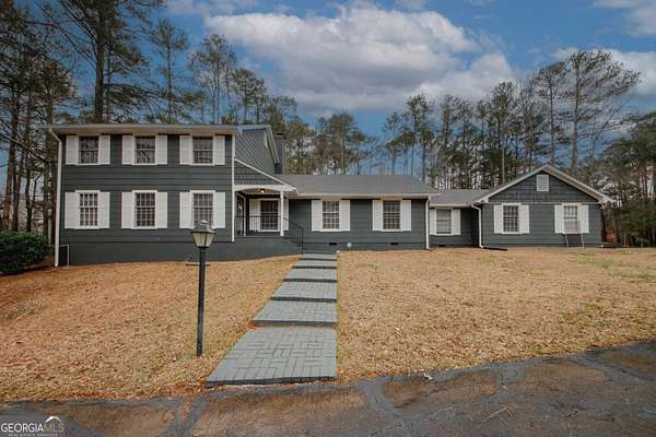 1.83 Acres of Residential Land with Home for Sale in College Park, Georgia