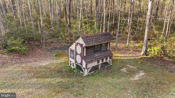 6.24 Acres of Residential Land with Home for Sale in Locust Grove, Virginia