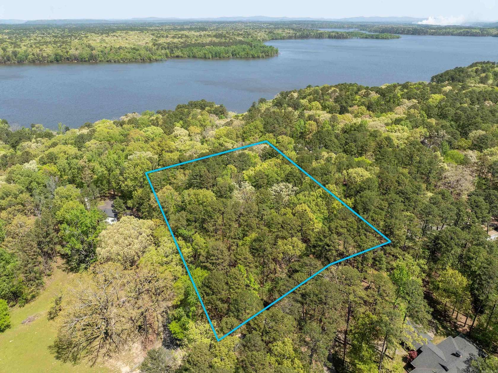 2.85 Acres of Residential Land for Sale in Mount Ida, Arkansas