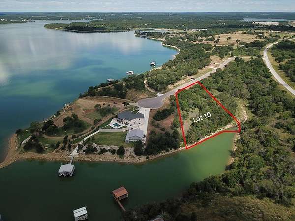 1.4 Acres of Land for Sale in Bridgeport, Texas