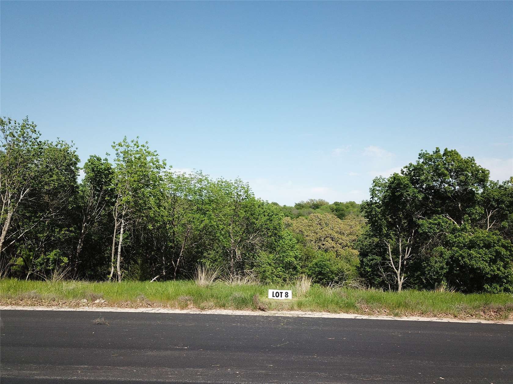 1 Acre of Land for Sale in Bridgeport, Texas