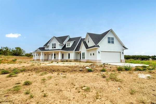 2 Acres of Residential Land with Home for Sale in Sunset, Texas