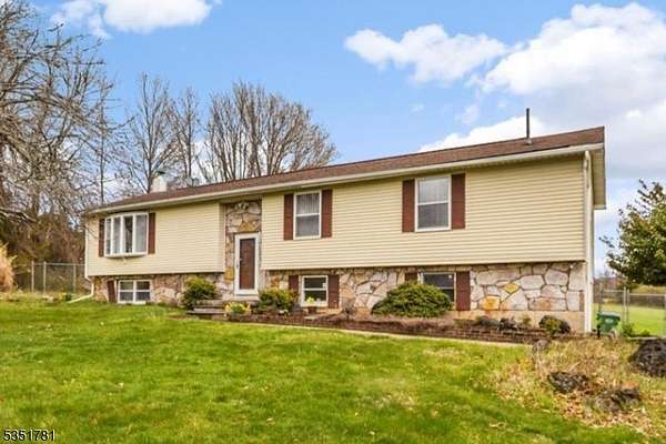 2 Acres of Residential Land with Home for Sale in Knowlton Township, New Jersey