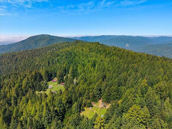 81 Acres of Land with Home for Sale in Carlotta, California