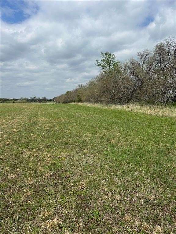 53 Acres of Agricultural Land for Sale in Ottawa, Kansas