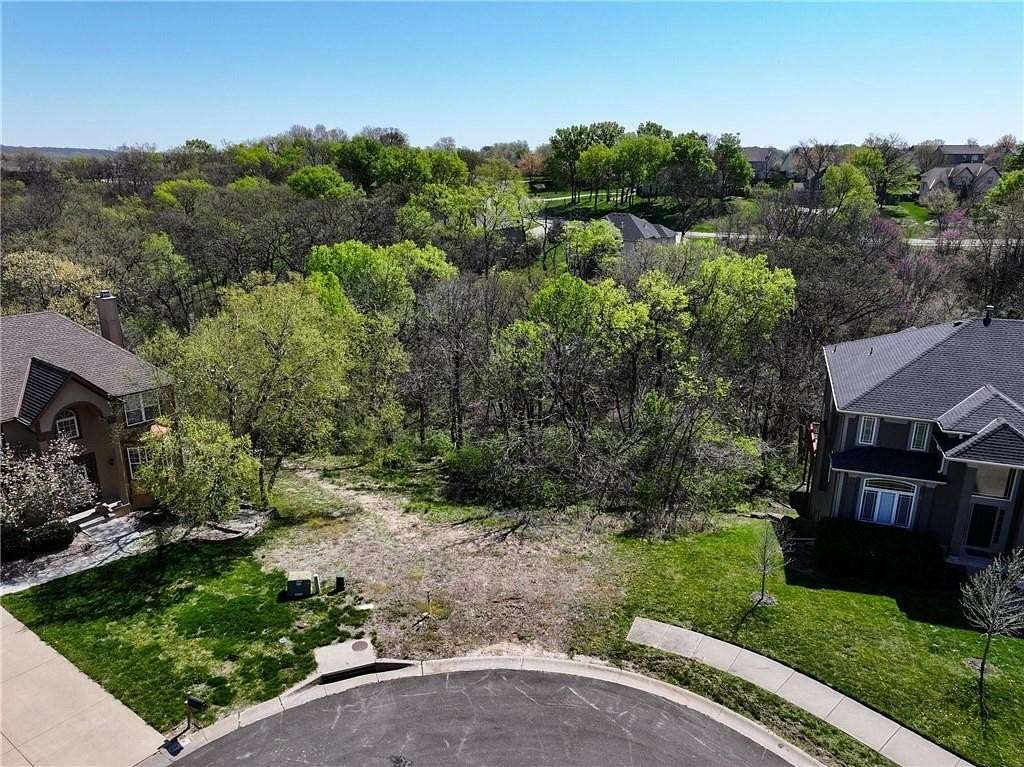 0.52 Acres of Residential Land for Sale in De Soto, Kansas