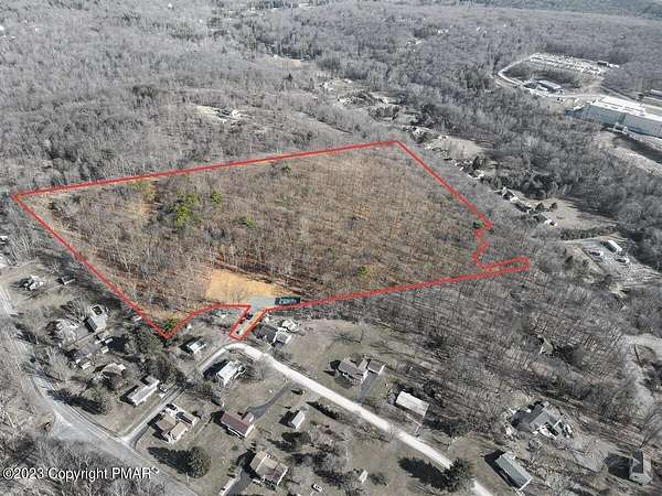 27.8 Acres of Land for Sale in Mount Pocono, Pennsylvania
