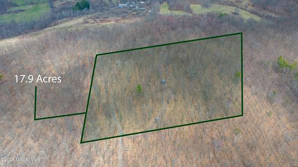 18 Acres of Land for Sale in Salem, New York