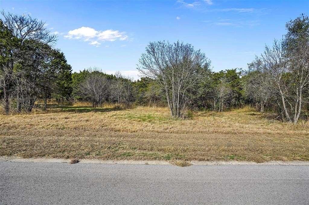 0.33 Acres of Residential Land for Sale in Cleburne, Texas