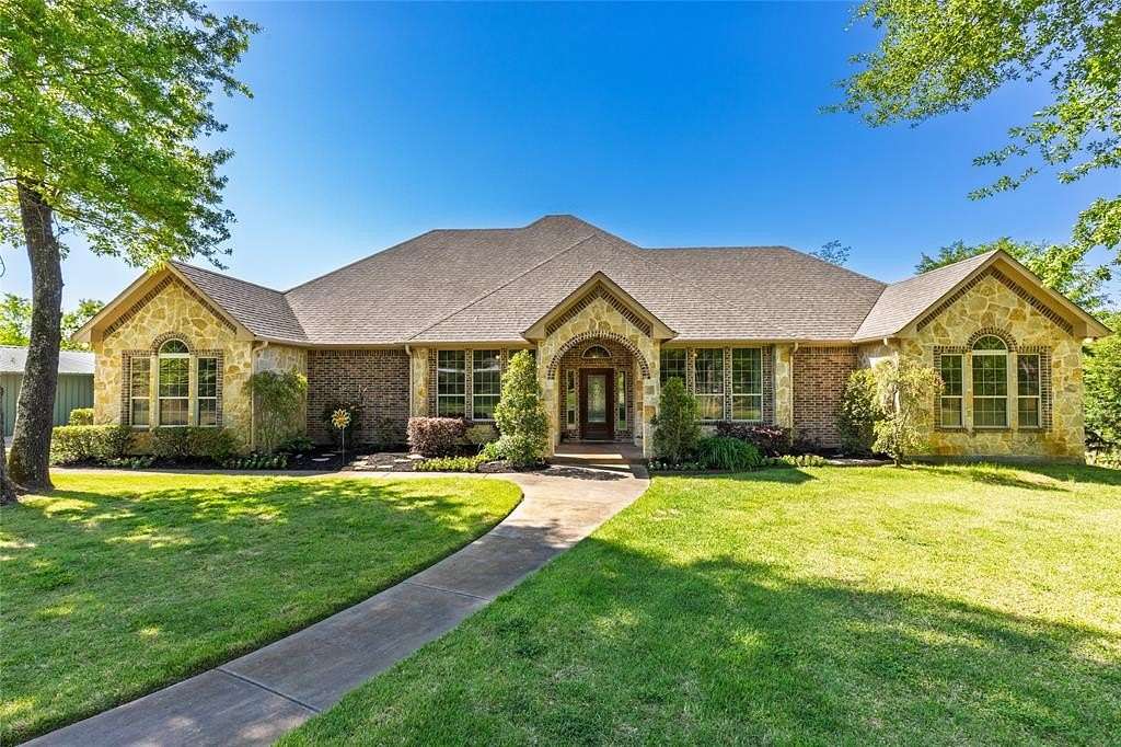 3.36 Acres of Residential Land with Home for Sale in Emory, Texas