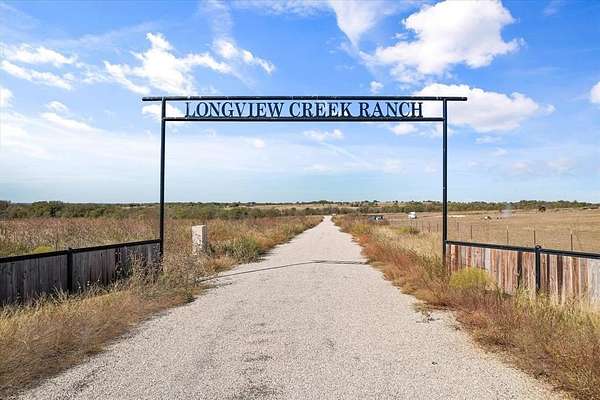 2 Acres of Residential Land for Sale in Itasca, Texas