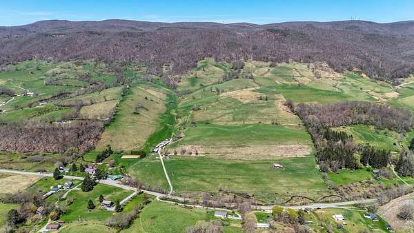 299 Acres of Recreational Land & Farm for Sale in Tazewell, Virginia