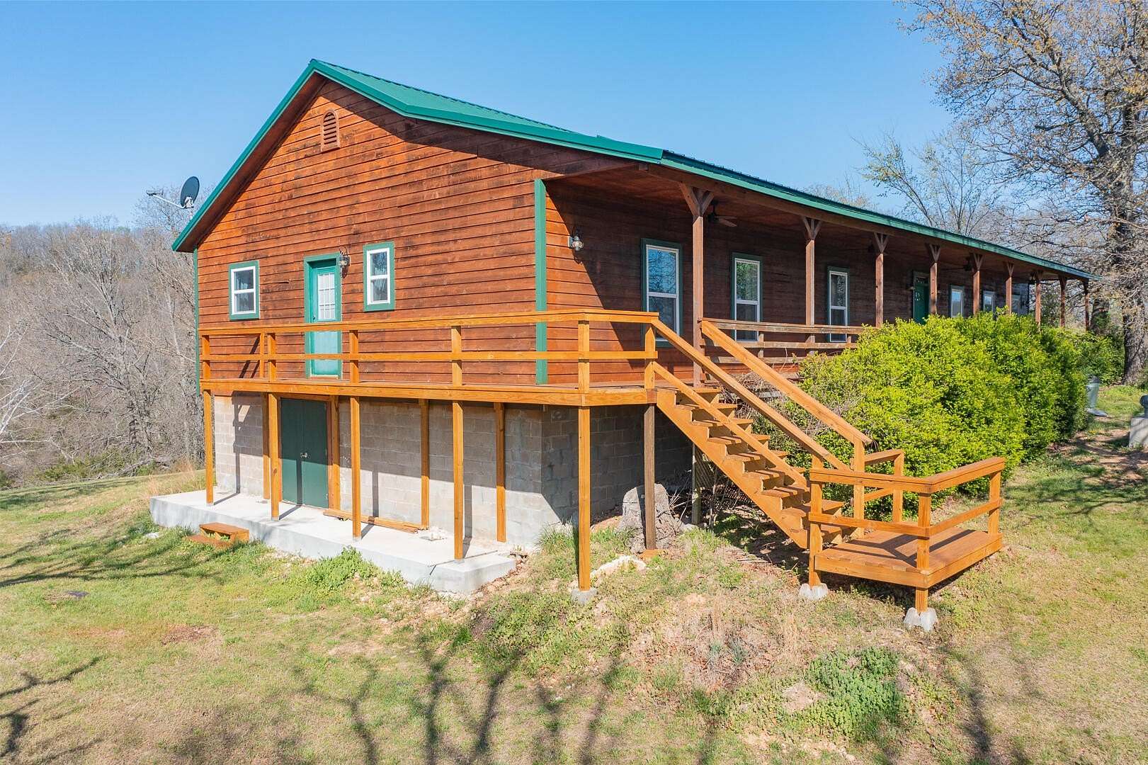 18.7 Acres of Land with Home for Sale in Seligman, Missouri