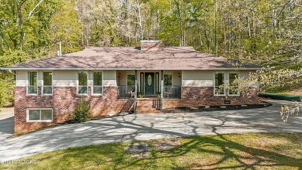 3.12 Acres of Residential Land with Home for Sale in Knoxville, Tennessee