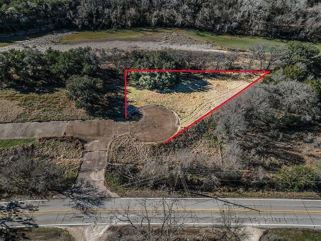 0.51 Acres of Residential Land for Sale in Glen Rose, Texas