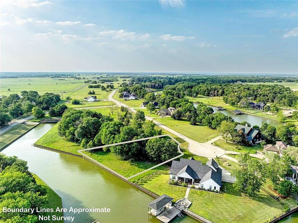 0.52 Acres of Residential Land for Sale in Corsicana, Texas