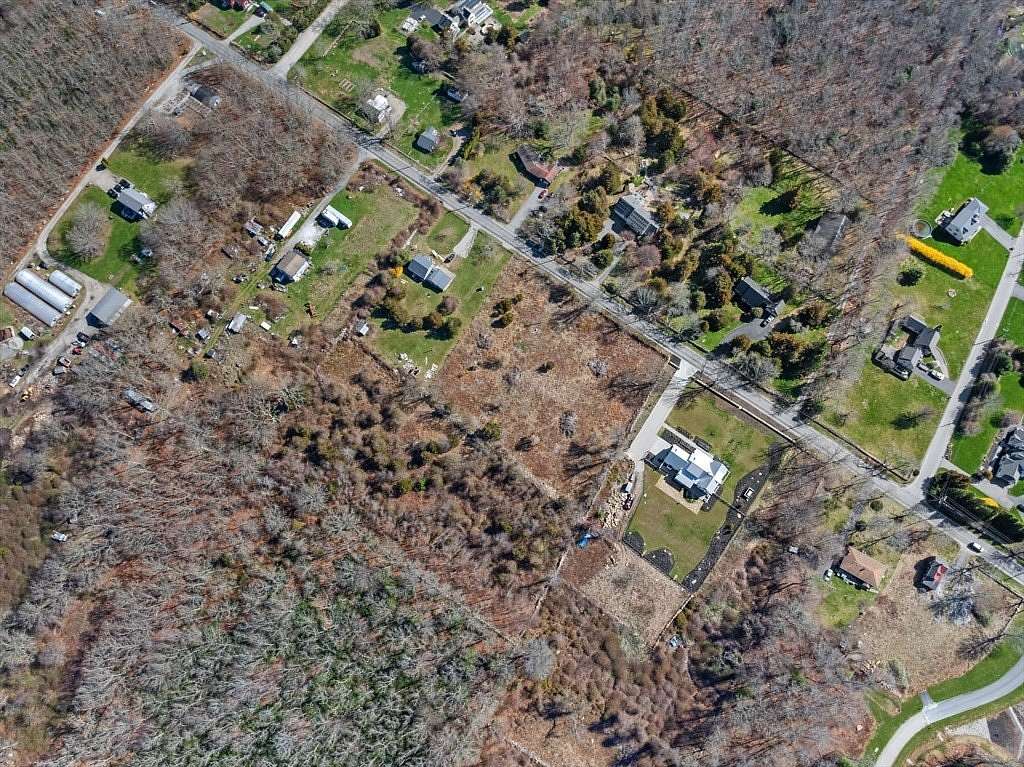 9.3 Acres of Residential Land for Sale in Tiverton, Rhode Island