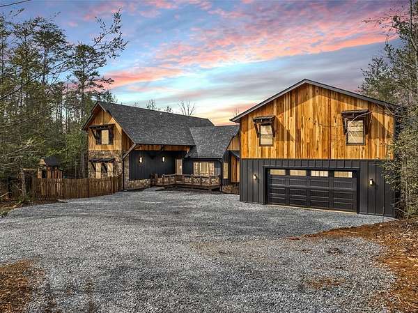 2 Acres of Residential Land with Home for Sale in Blue Ridge, Georgia