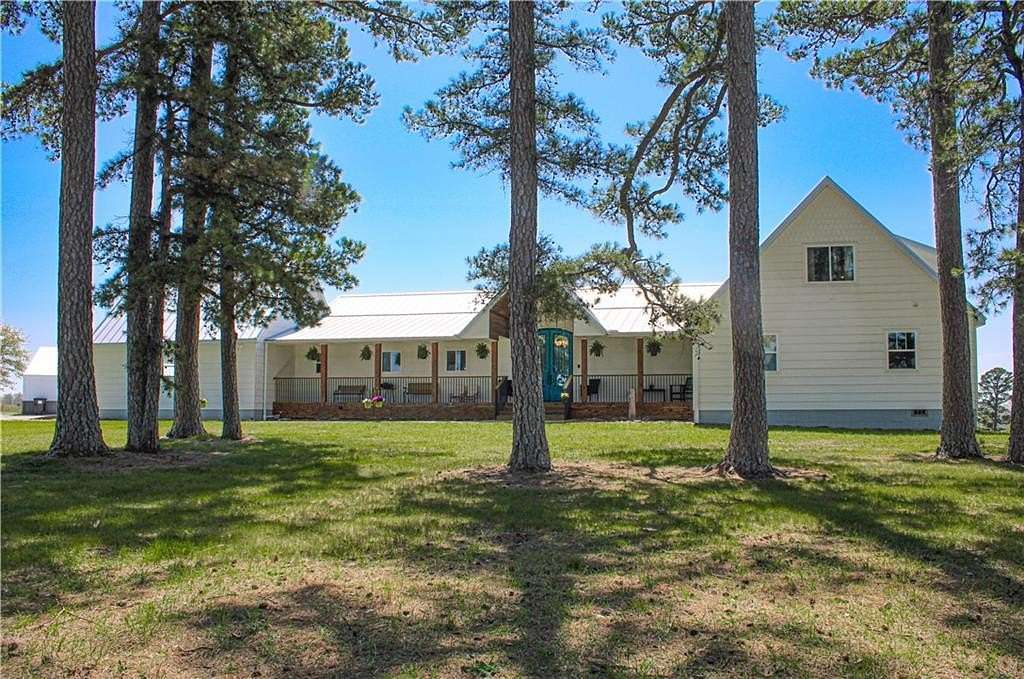 20.2 Acres of Land with Home for Sale in Huntsville, Arkansas