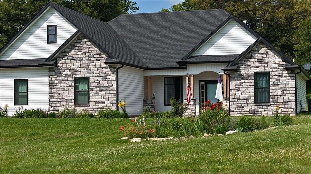 10 Acres of Recreational Land with Home for Sale in Oregon, Missouri