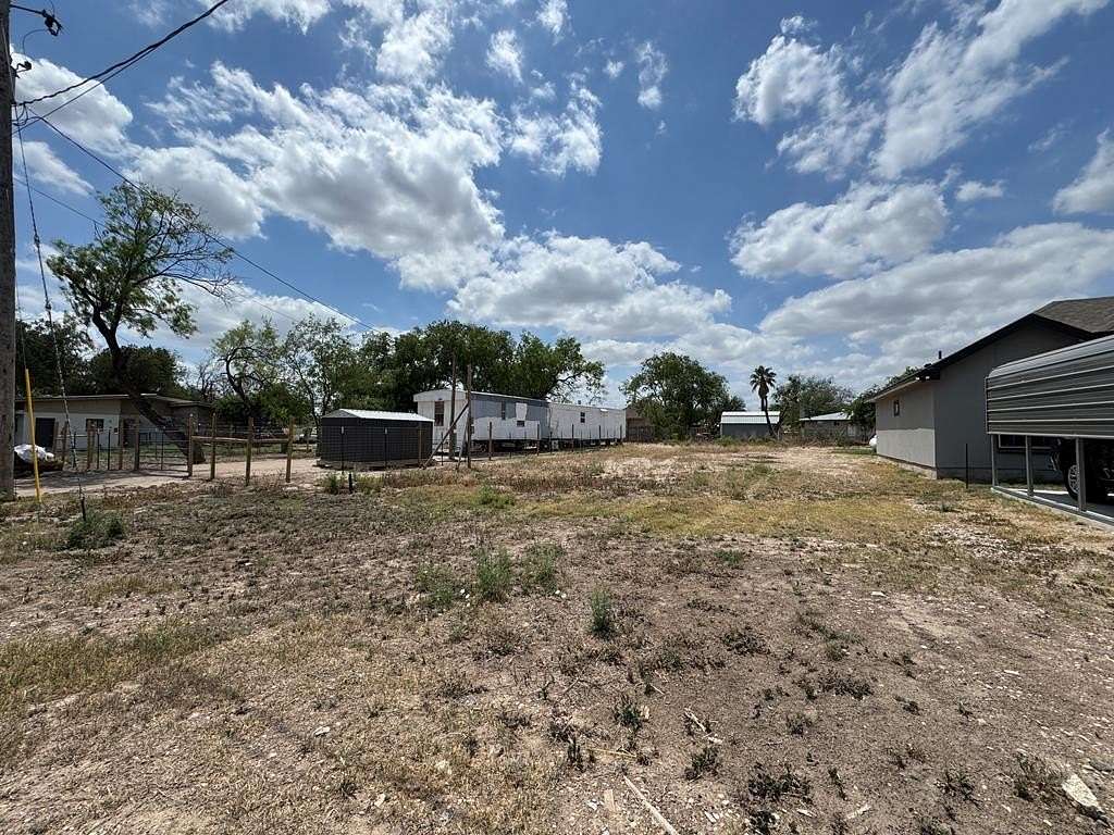 0.15 Acres of Commercial Land for Sale in Quemado, Texas