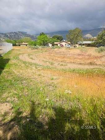 0.17 Acres of Residential Land for Sale in Lake Isabella, California