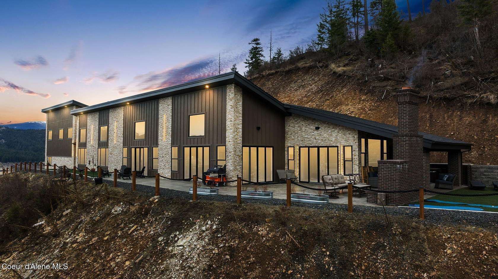 4.7 Acres of Residential Land with Home for Sale in St. Maries, Idaho