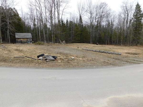0.44 Acres of Residential Land for Sale in Athens, Maine
