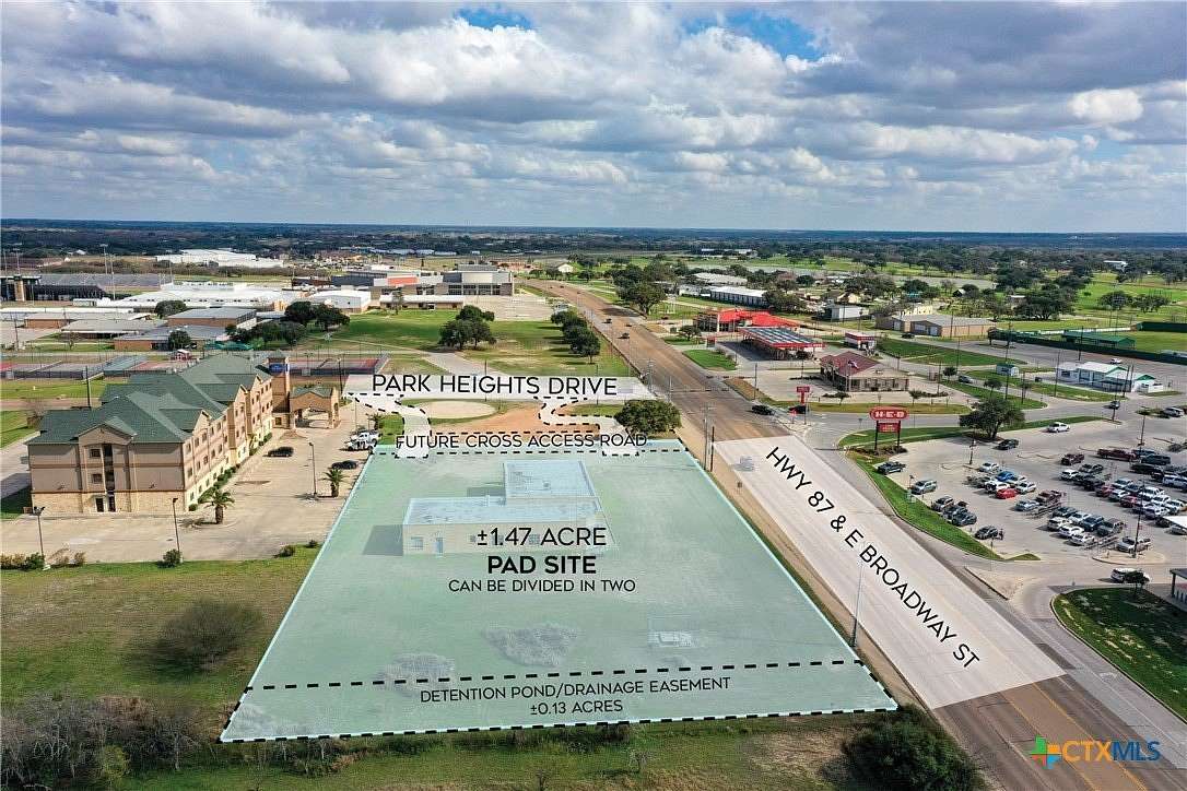 1.47 Acres of Commercial Land for Sale in Cuero, Texas