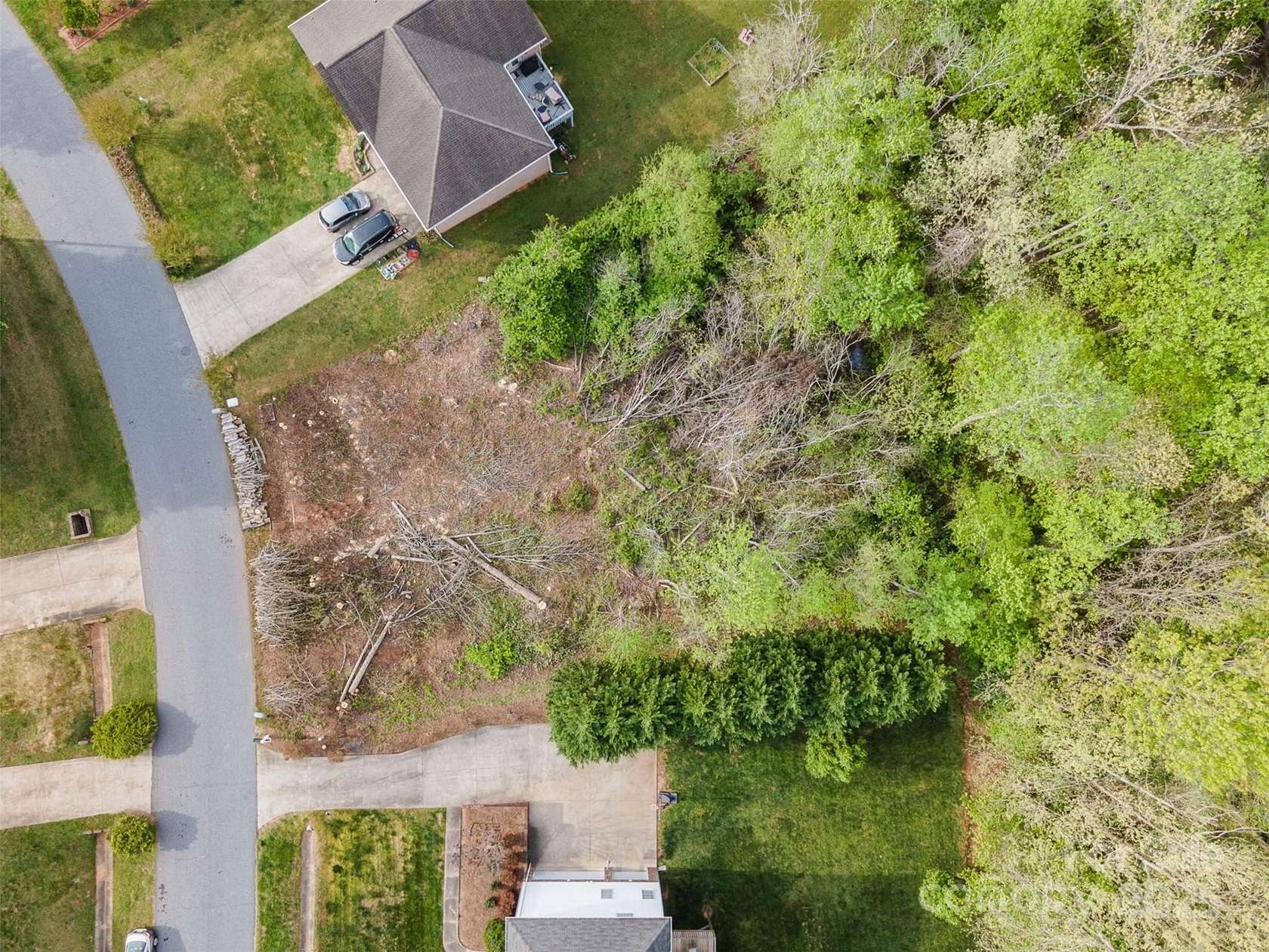 1 Acre of Residential Land for Sale in Conover, North Carolina