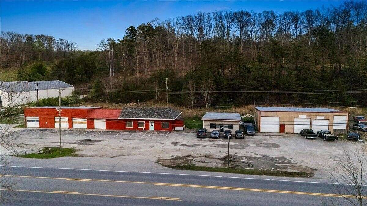 2 Acres of Mixed-Use Land for Sale in Lily, Kentucky