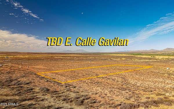 12 Acres of Land for Sale in Hereford, Arizona