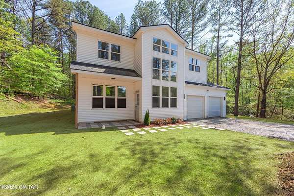 3.42 Acres of Residential Land with Home for Sale in Dresden, Tennessee