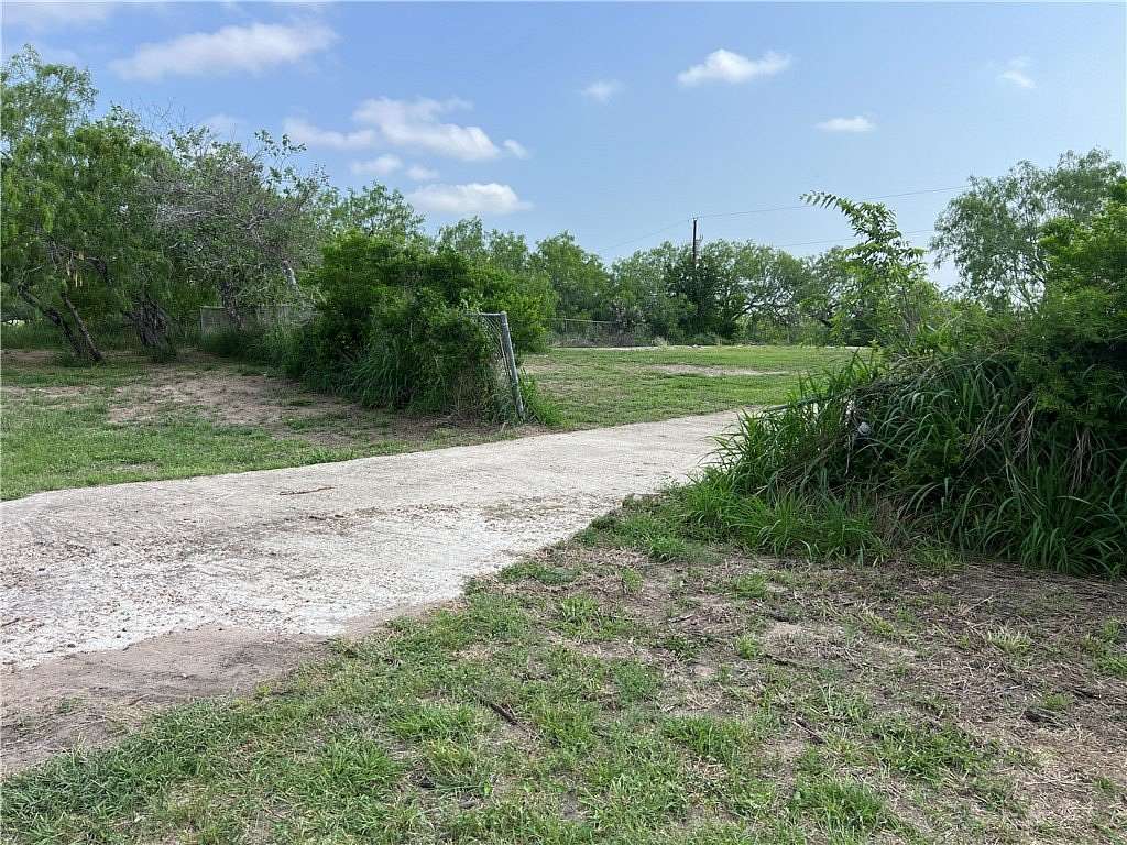 Residential Land for Sale in Sandia, Texas