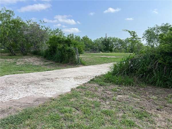 Residential Land for Sale in Sandia, Texas